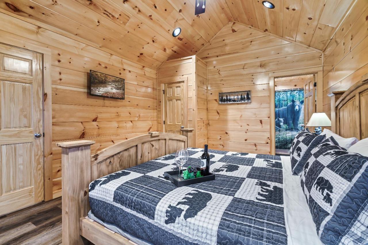 Mountains R Calling, Cozy Hideaway, King Beds, Hot-Tub, Arcade, Ev Ready Піджен-Фордж Екстер'єр фото