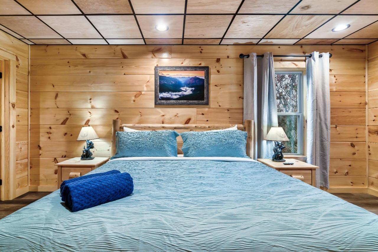 Mountains R Calling, Cozy Hideaway, King Beds, Hot-Tub, Arcade, Ev Ready Піджен-Фордж Екстер'єр фото